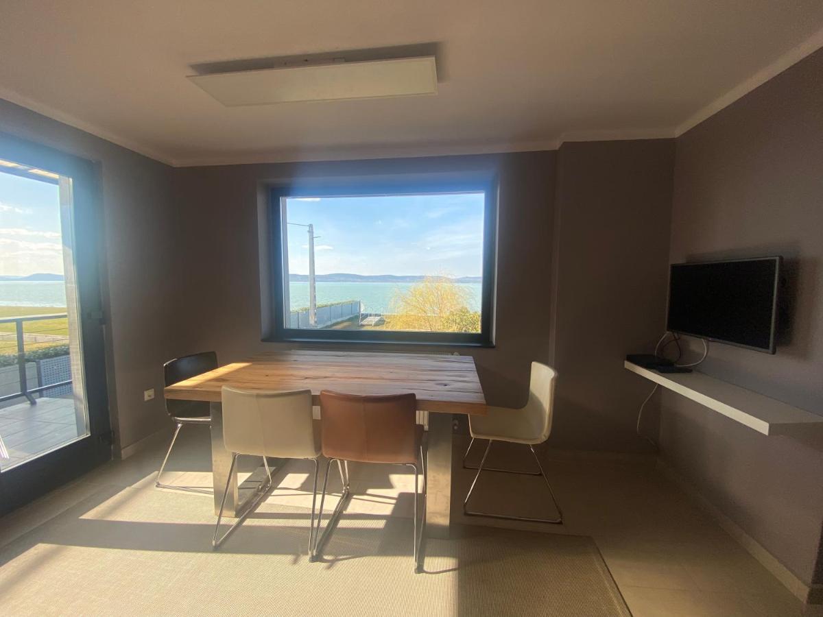 Hullam Apartman Balatonlelle Eksteriør bilde