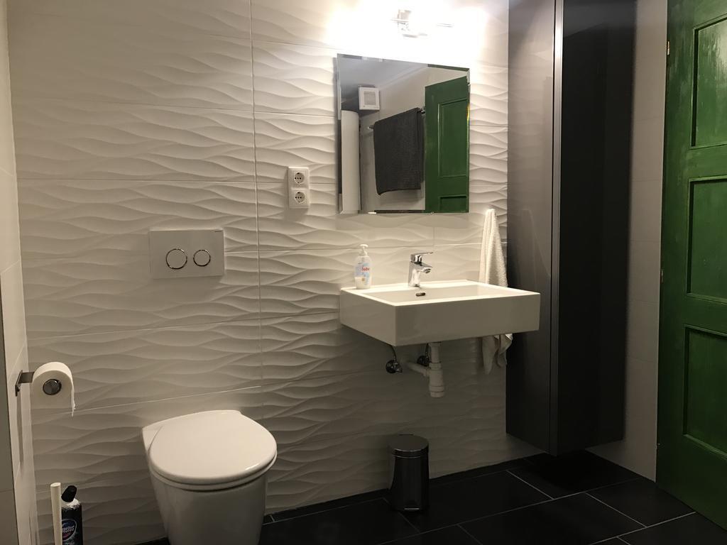 Hullam Apartman Balatonlelle Eksteriør bilde