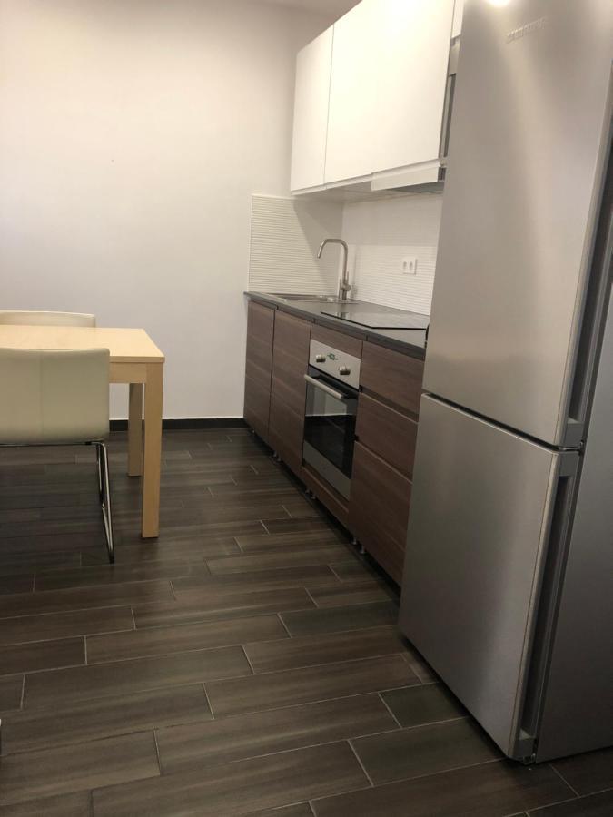 Hullam Apartman Balatonlelle Eksteriør bilde